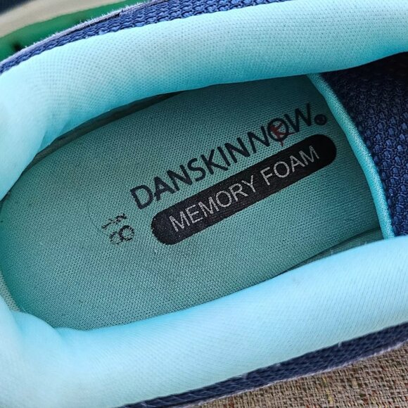 Danskin Now Women Sneaker Athletic Sport Blue Running Shoes Lace Up Size 8.5US - Picture 9 of 11